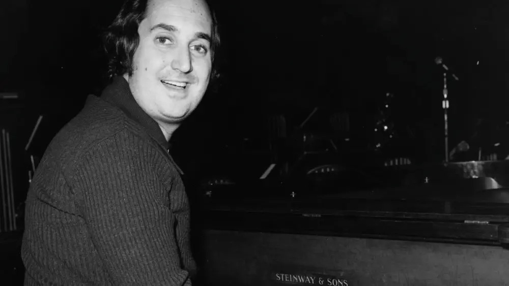 attachment-neilsedaka
