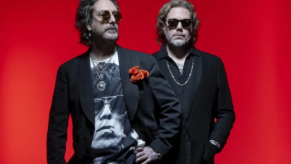 attachment-crowes_featured