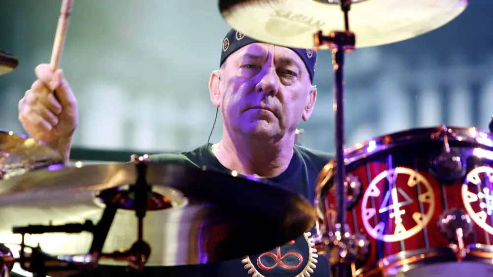 attachment-neilpeart-2