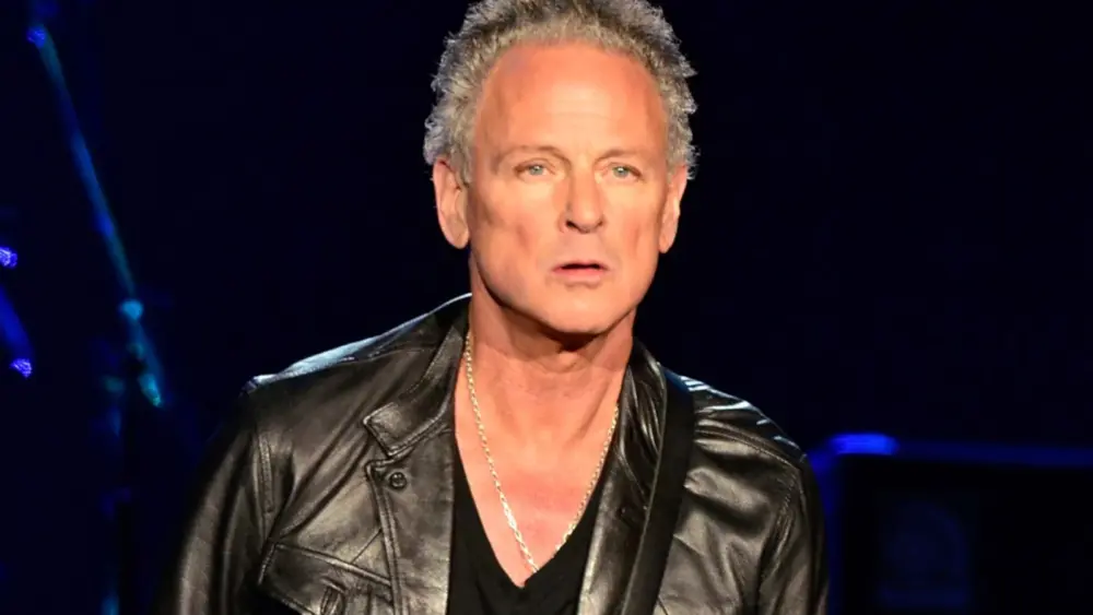 attachment-lindsey-buckingham-1