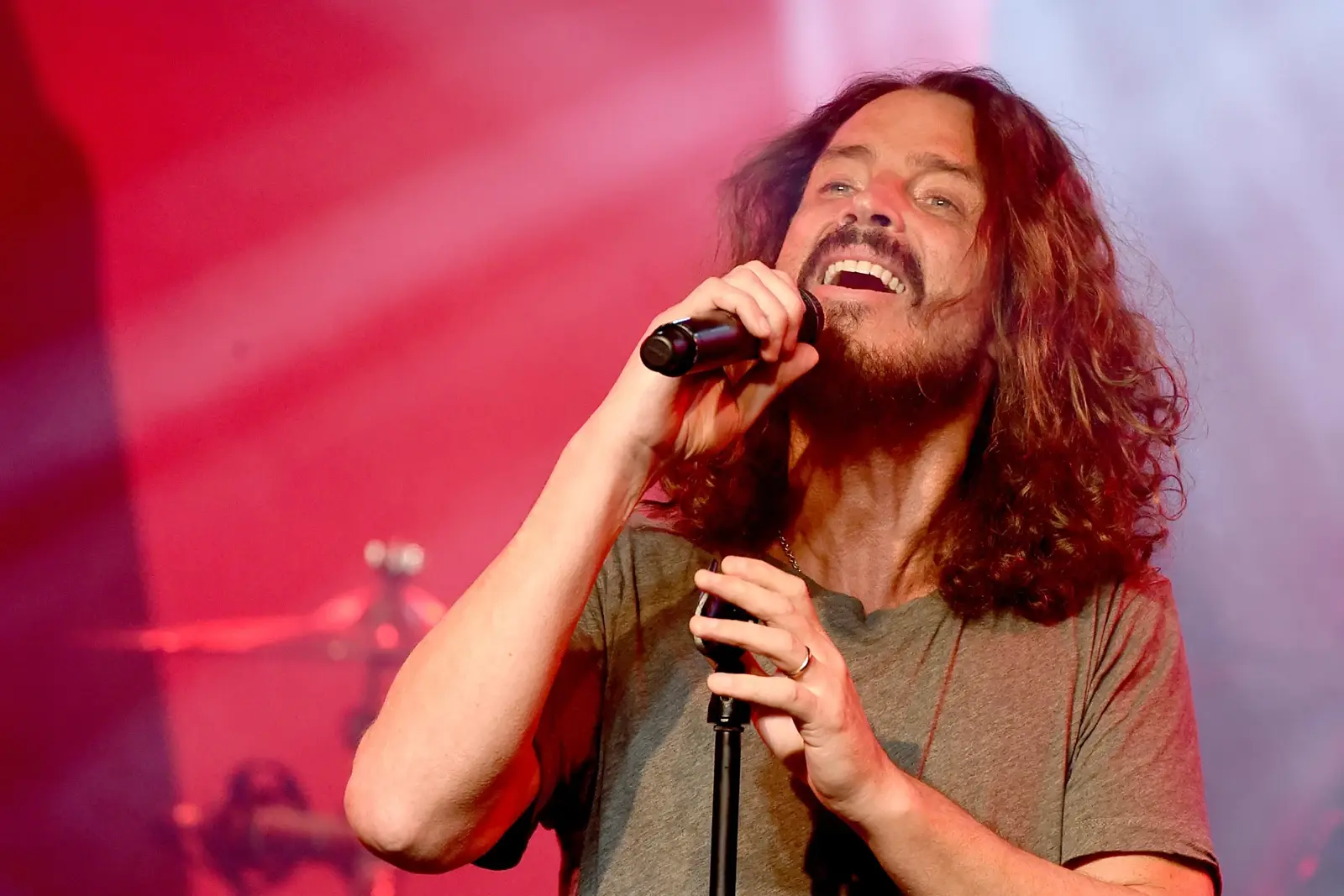 attachment-chriscornell-gettyimages-632281624