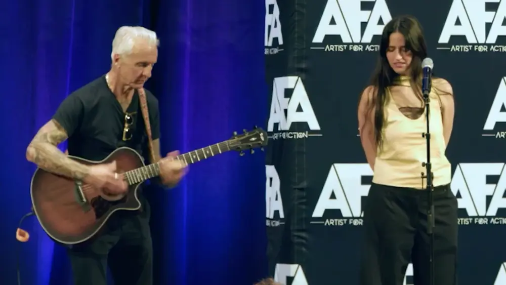 attachment-neilgiraldocometogether2026