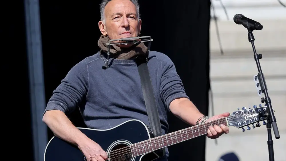 attachment-springsteen-2026