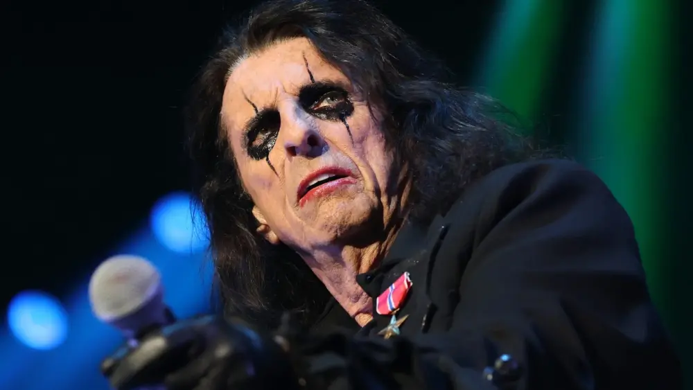 attachment-alice-cooper-2025-gettyimages-2242134872-2