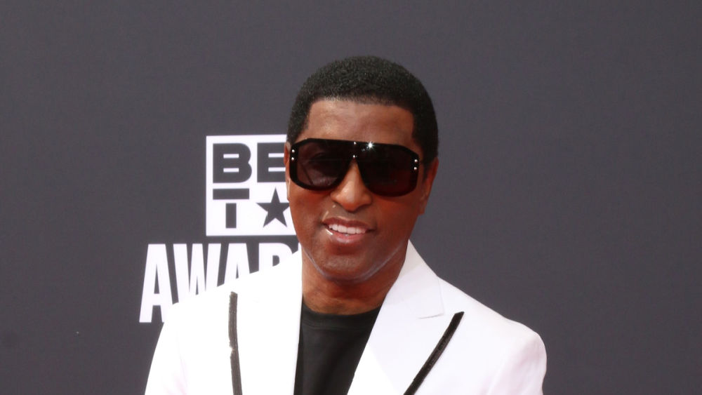 shutterstock_2176878399621409