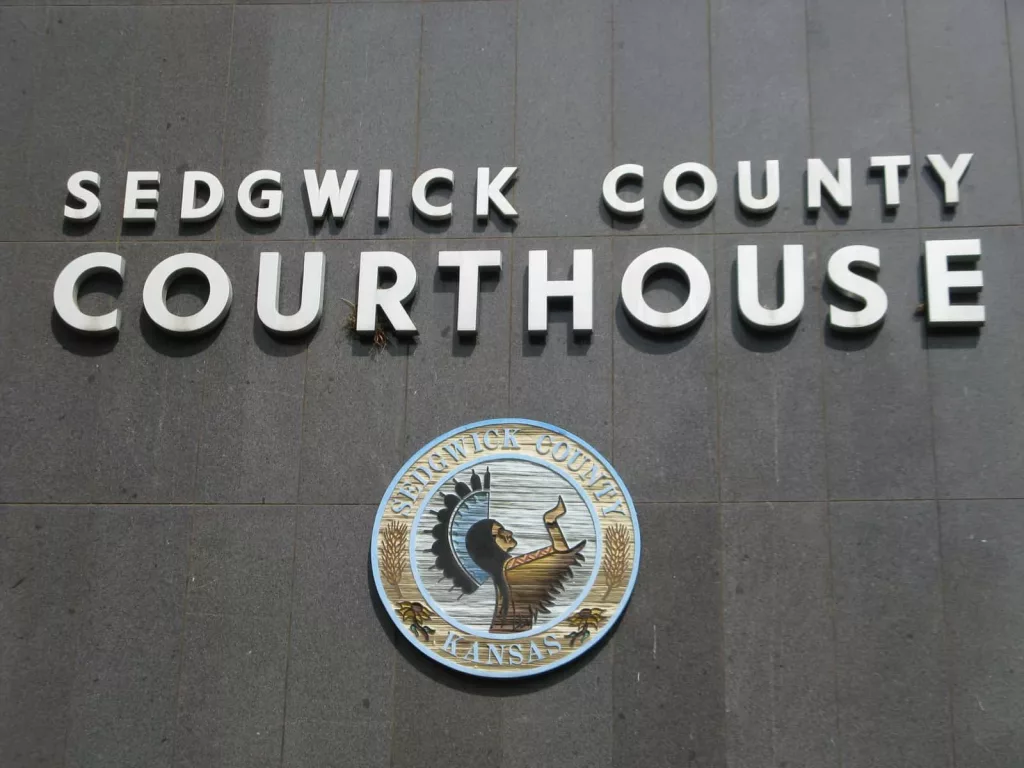 sedgwick-county-courthouse-10