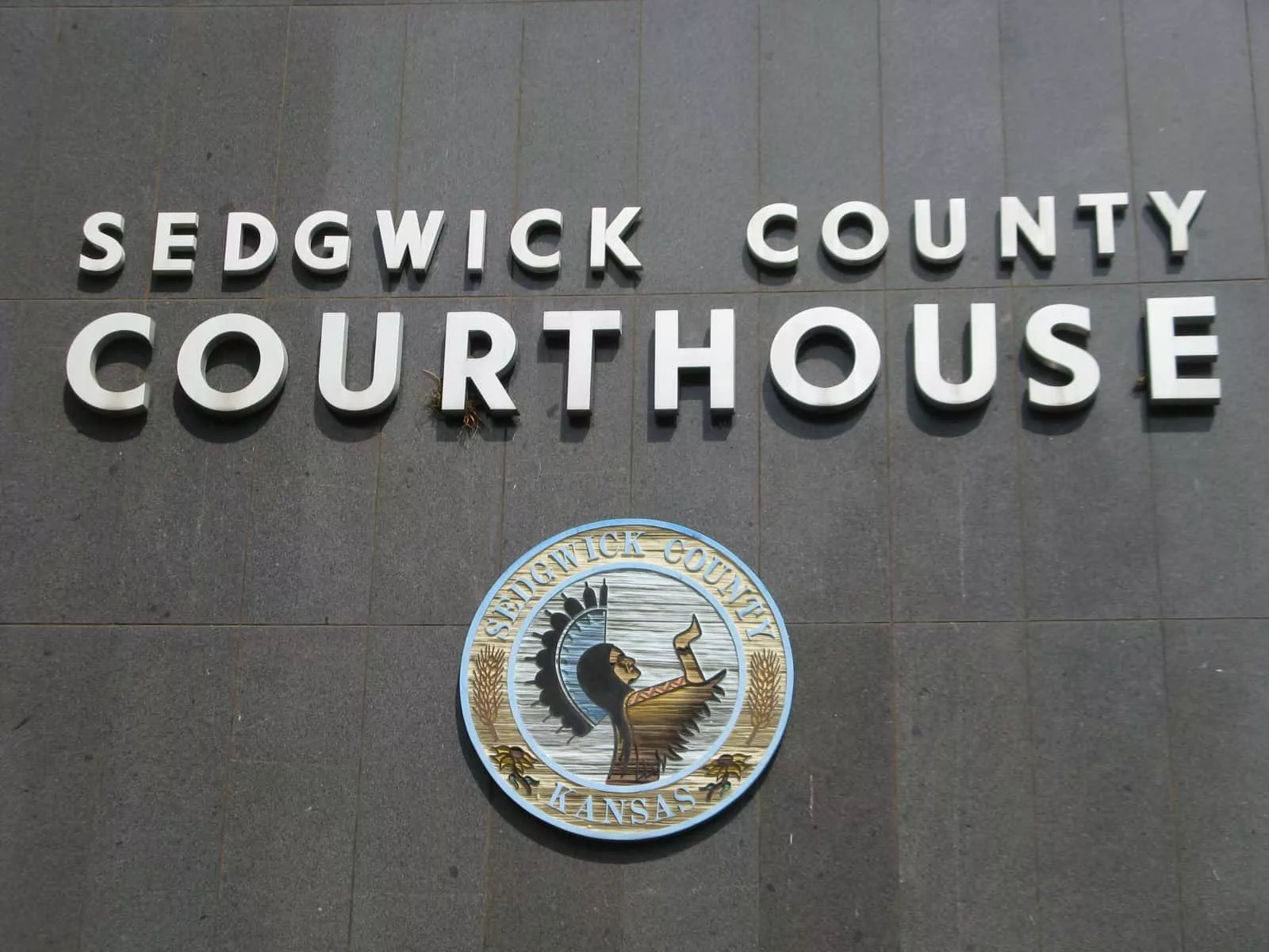 sedgwick-county-courthouse-24