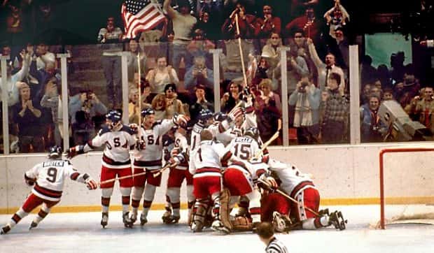usa-wins-against-soviet-union-in-ice-hockey