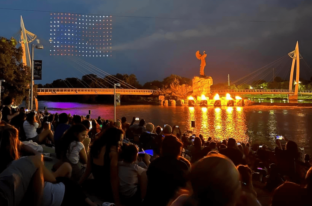 riverfront-amphitheater-png