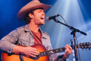 getty_dustinlynch_050521