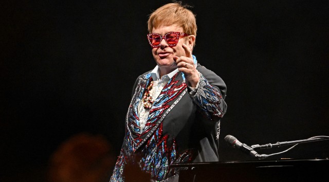 getty_eltonjohn_051822