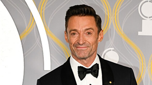 e_hugh_jackman_tonys_06142022