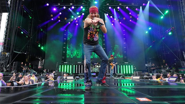 getty_bretmichaels630_082422