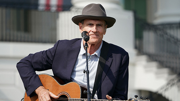 getty_james_taylor_091422