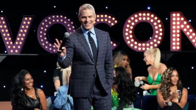 e_andy_cohen_bravocon_10172022