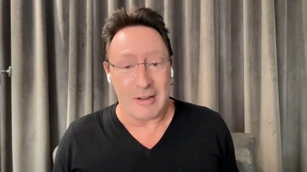 m_julianlennon630_zoomstill_100422