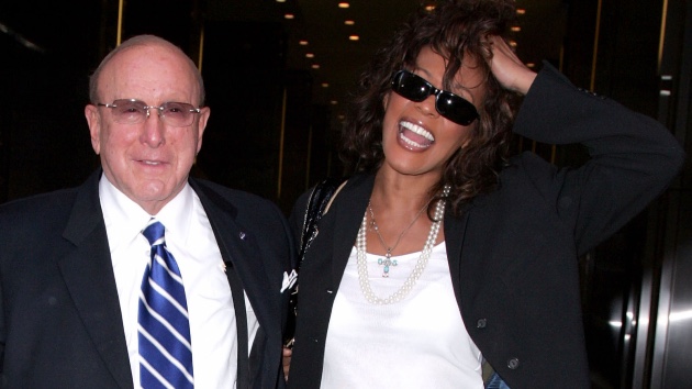 getty_clivedaviswhitneyhouston_11322