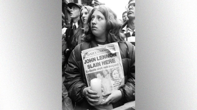 getty_johnlennonfanmourns_110722