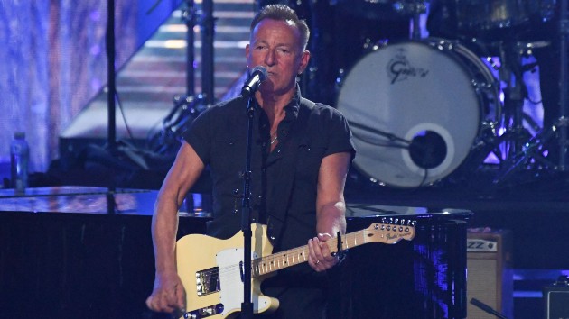 getty_brucespringsteen_111622