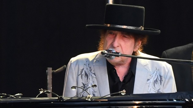 getty_bobdylan_111722