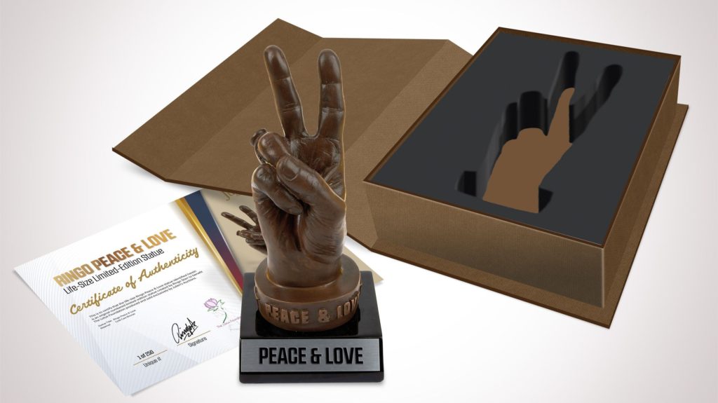 m_ringostarrpeace26lovesculpture_112222