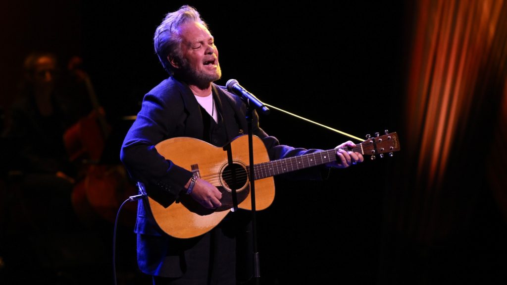 getty_johnmellencamp_112222