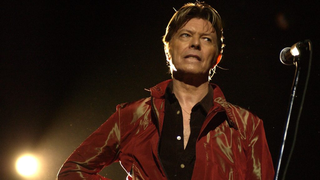 getty_davidbowie_011123