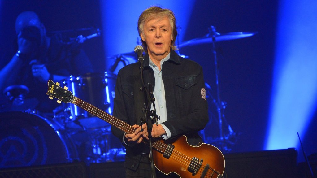 getty_paulmccartney_013023523647