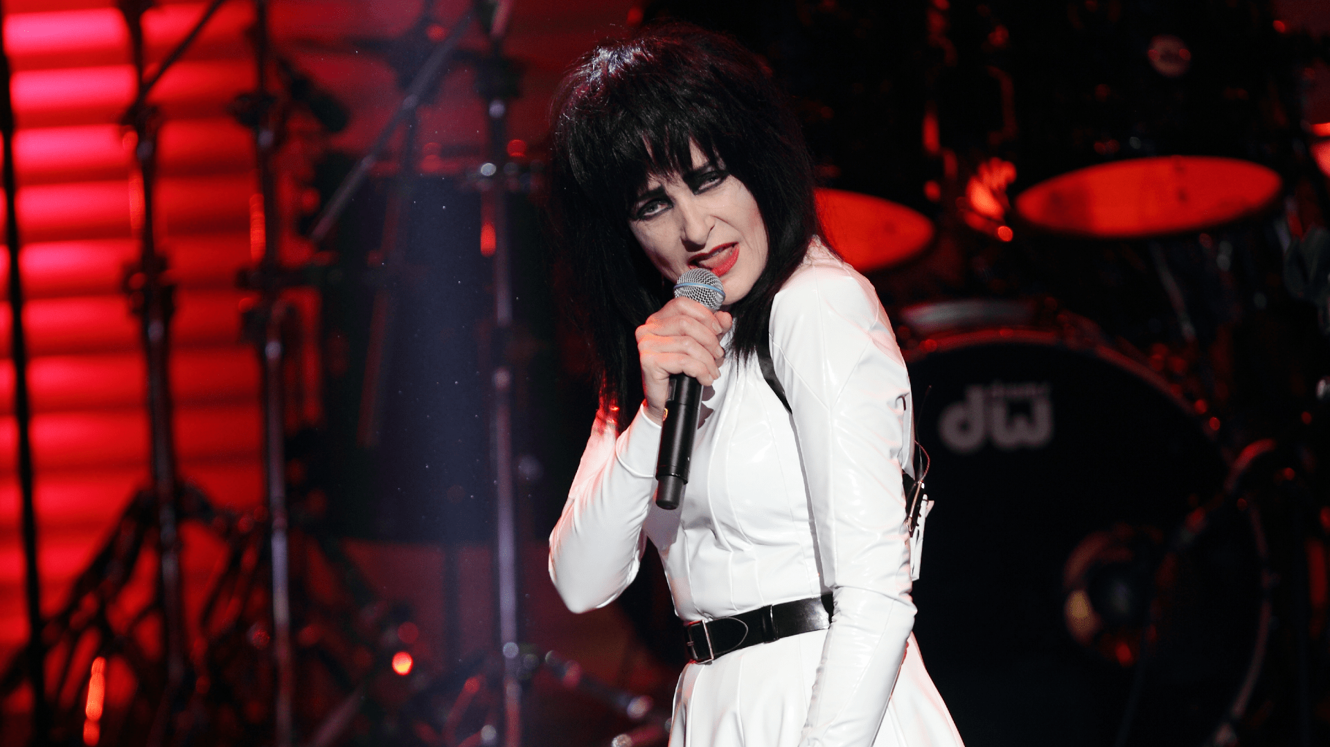 getty_siouxsiesioux_020123133455