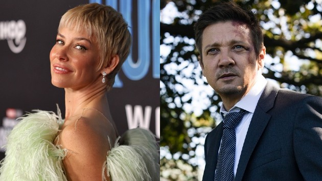 e_evangeline_lilly_jeremy_renner_02092023352501