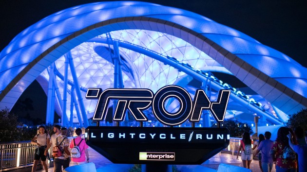 e_tron_ride_04052023384869