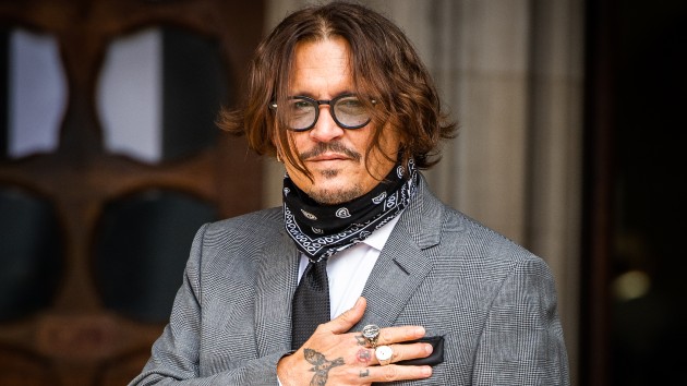 getty_johnnydepp_081522589869