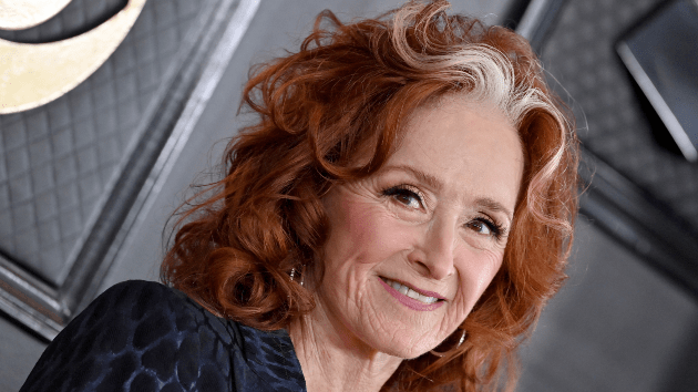 getty_bonnieraitt_042823148794