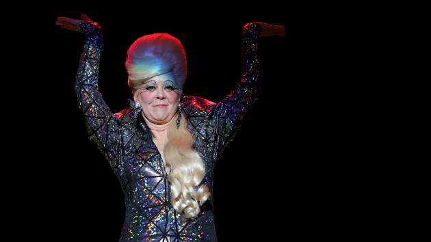 getty_cindywilsontheb-52s_050423687277