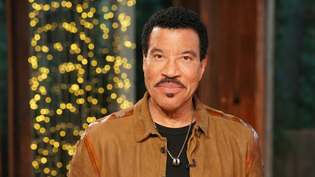 m_lionelrichieidol_041823637165