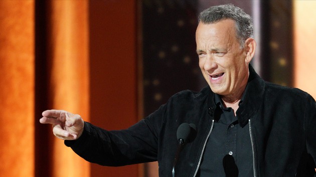 e_tom_hanks_0516202362861