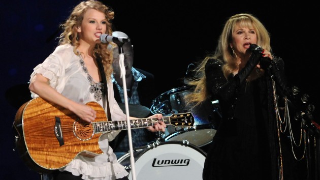 getty_stevienickstaylorswift_052323149018