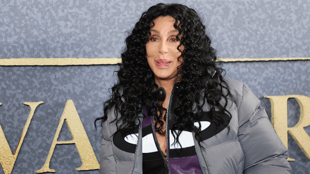 getty_cher_072423605123