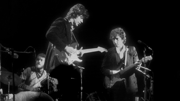 getty_bobdylanrobbierobertson_081423127141