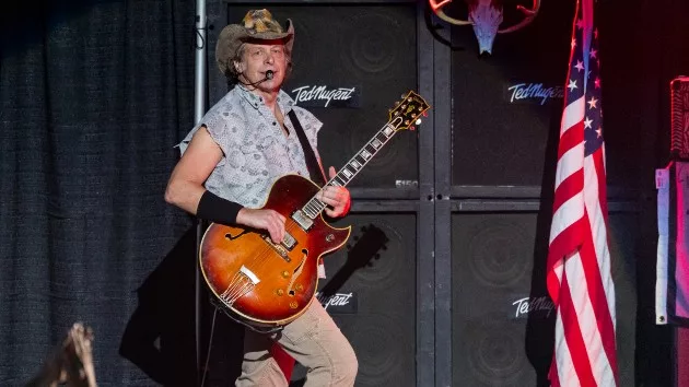 getty_tednugent_090123348271