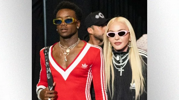 getty_madonnaanddavidbanda_092623621921