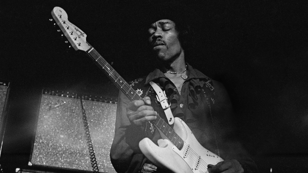 getty_jimihendrix_101323820010