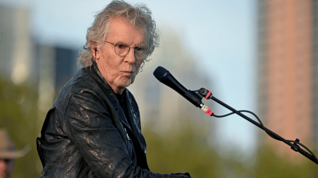 getty_thezombiesrodargent_110123348178