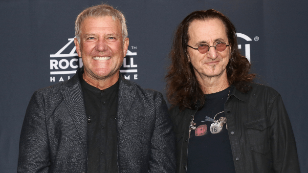 getty_geddyleealexlifeson_120423329867