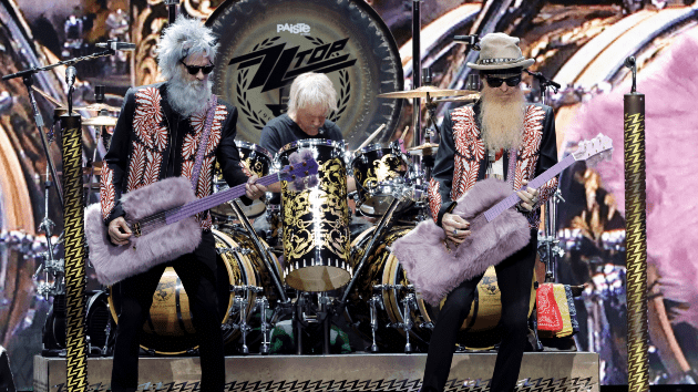 getty_zztop_12122333127