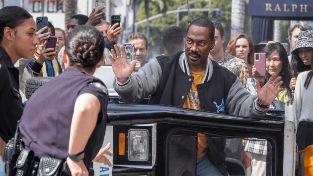 e_beverlyhillscop_121423367006