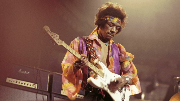 getty_jimihendrix_122123401354