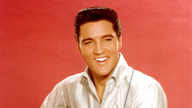 getty_elvispresley_01022438233