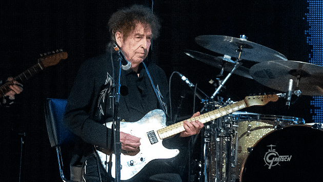 getty_bobdylan_011924596889