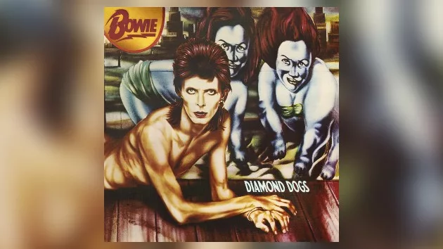 m_davidbowiediamonddogs_02152448042